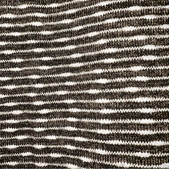 By Together Size Medium Sweater - Picture 4 of 6